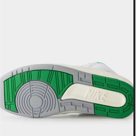 Air Jordan 2 - Picture 5 of 7